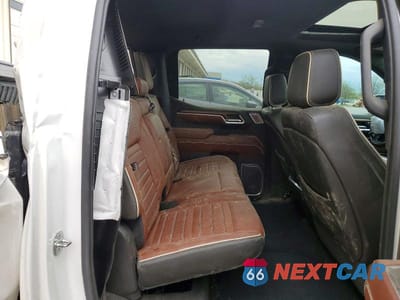 Zdjęcie 10 z 12 samochodu: 2022 GMC SIERRA K1500 DENALI ULTIMATE VIN:1GTUUHETXNZ559971 - miniatura