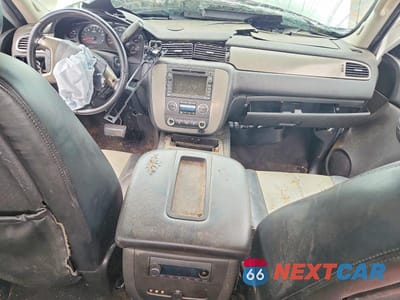 Zdjęcie 8 z 13 samochodu: 2009 GMC SIERRA K1500 SLT VIN:3GTEK33379G222518 - miniatura