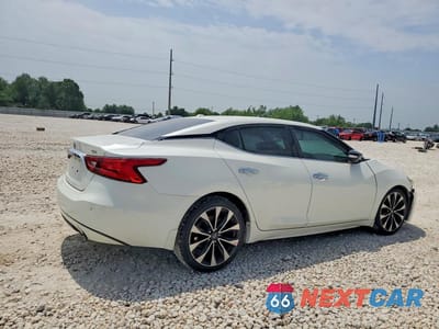 Trzecie zdjęcie samochodu z tyłu: 2018 NISSAN MAXIMA 3.5 SR VIN:1N4AA6AP7JC364681 - miniatura