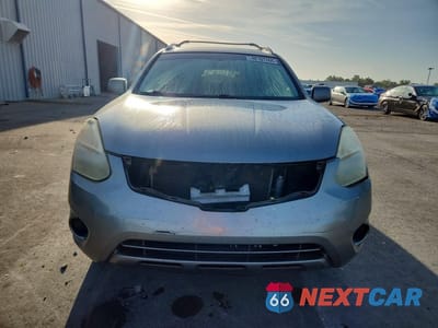 Piąte zdjęcie samochodu w środku: 2011 NISSAN ROGUE S VIN:JN8AS5MT4BW562987 - miniatura