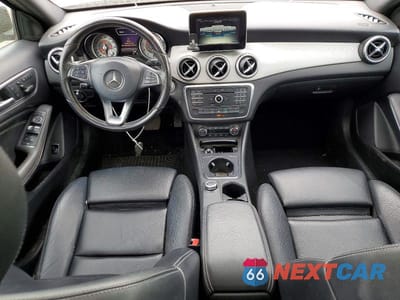Zdjęcie 8 z 12 samochodu: 2016 MERCEDES-BENZ GLA 250 VIN:WDCTG4EB6GJ218856 - miniatura