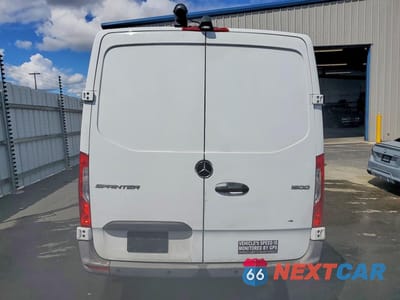 Zdjęcie 6 z 13 samochodu: 2022 MERCEDES-BENZ SPRINTER 1500 VIN:W1Y70BGY9NT089221 - miniatura