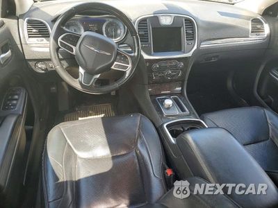 Zdjęcie 8 z 12 samochodu: 2019 CHRYSLER 300 LIMITED VIN:2C3CCAEG2KH568723 - miniatura