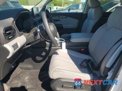 Zdjęcie 7 z 11 samochodu: 2025 HONDA PILOT TOURING VIN:5FNYG1H7XSB072723 - miniatura