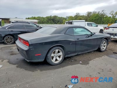 Trzecie zdjęcie samochodu z tyłu: 2014 DODGE CHALLENGER SXT VIN:2C3CDYAG5EH238672 - miniatura