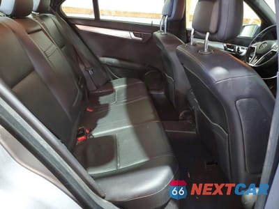 Zdjęcie 10 z 12 samochodu: 2014 MERCEDES-BENZ C 300 4MATIC VIN:WDDGF8AB7EA940962 - miniatura