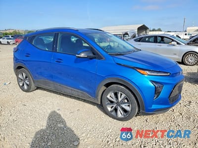 Czwarte zdjęcie samochodu z boku: 2022 CHEVROLET BOLT EUV LT VIN:1G1FY6S05N4123546 - miniatura