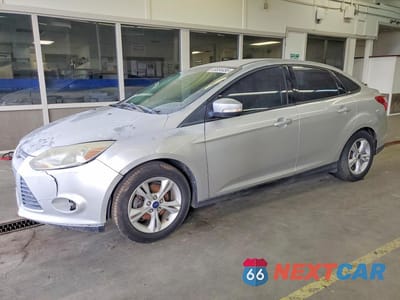 2014 FORD FOCUS SE 1FADP3F2XEL132542 - główne zdjęcie licytacji z USA - miniatura