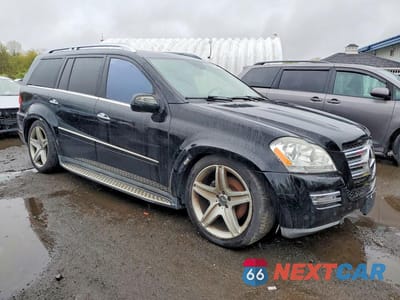 Czwarte zdjęcie samochodu z boku: 2010 MERCEDES-BENZ GL 550 4MATIC VIN:4JGBF8GE0AA570000 - miniatura