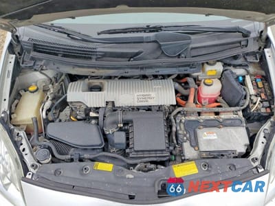 Zdjęcie 11 z 12 samochodu: 2010 TOYOTA PRIUS II VIN:JTDKN3DU3A0108705 - miniatura