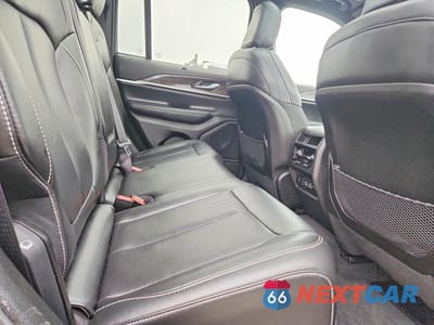 Zdjęcie 11 z 13 samochodu: 2024 JEEP GRAND CHEROKEE LIMITED VIN:1C4RJHBG2RC188951 - miniatura