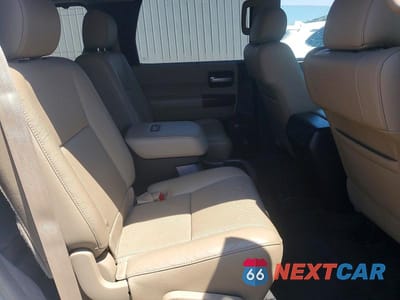 Zdjęcie 11 z 13 samochodu: 2012 TOYOTA SEQUOIA PLATINUM VIN:5TDDW5G14CS059792 - miniatura