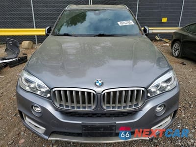 Piąte zdjęcie samochodu w środku: 2018 BMW X5 XDRIVE35D VIN:5UXKS4C51J0Z89623 - miniatura
