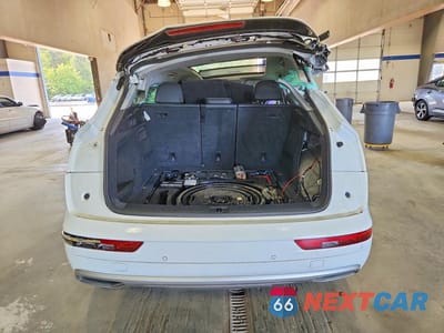 Zdjęcie 6 z 13 samochodu: 2018 AUDI Q5 PREMIUM PLUS VIN:WA1BNAFY5J2011105 - miniatura