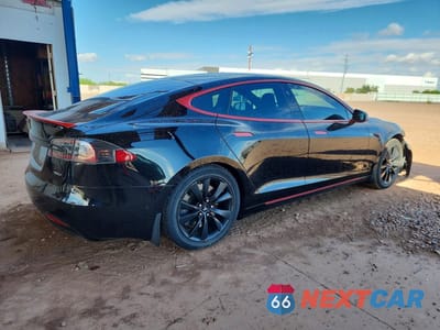 Trzecie zdjęcie samochodu z tyłu: 2018 TESLA MODEL S VIN:5YJSA1E27JF281559 - miniatura