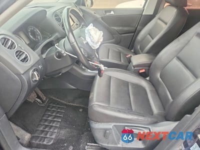 Zdjęcie 7 z 13 samochodu: 2016 VOLKSWAGEN TIGUAN S VIN:WVGAV7AX1GW612981 - miniatura