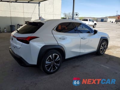 Trzecie zdjęcie samochodu z tyłu: 2020 LEXUS UX 200 VIN:JTHX3JBH5L2030116 - miniatura