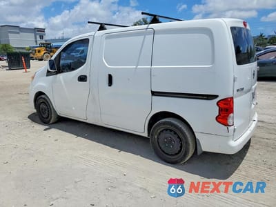 Drugie zdjęcie samochodu z przodu: 2014 NISSAN NV200 SV VIN:3N6CM0KN6EK700970 - miniatura