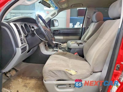 Zdjęcie 7 z 11 samochodu: 2008 TOYOTA TUNDRA SR5 VIN:5TBBV54188S504811 - miniatura