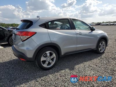Trzecie zdjęcie samochodu z tyłu: 2022 HONDA HR-V LX VIN:3CZRU5H31NM705962 - miniatura