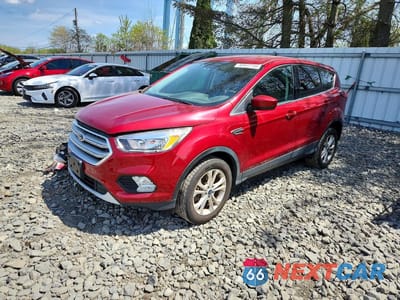 2019 FORD ESCAPE SE 1FMCU9GD5KUA48793 - główne zdjęcie licytacji z USA - miniatura