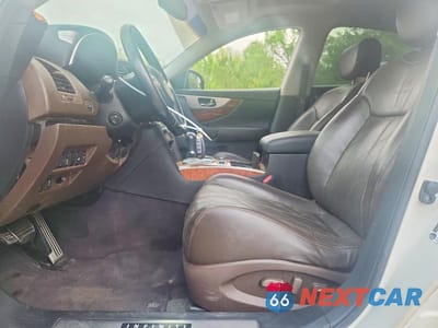Zdjęcie 7 z 13 samochodu: 2012 INFINITI FX35 BASE VIN:JN8AS1MU4CM121875 - miniatura