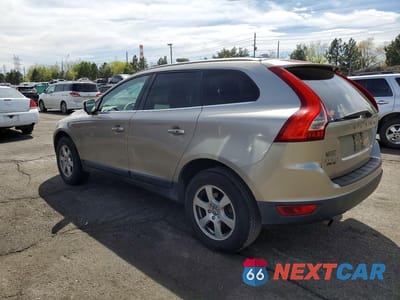 Drugie zdjęcie samochodu z przodu: 2011 VOLVO XC60 3.2 VIN:YV4952DZ0B2169890 - miniatura