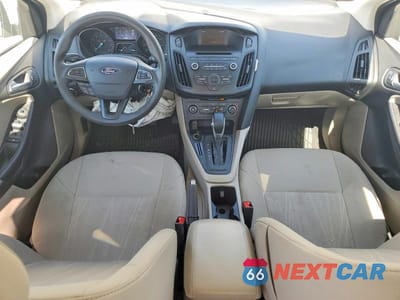 Zdjęcie 8 z 12 samochodu: 2017 FORD FOCUS SE VIN:1FADP3F24HL221138 - miniatura