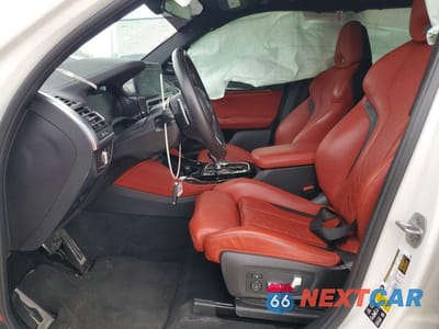 Zdjęcie 7 z 12 samochodu: 2022 BMW X3 M VIN:5YM13EC06N9L04996 - miniatura