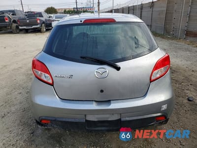 Zdjęcie 6 z 13 samochodu: 2014 MAZDA MAZDA2 SPORT VIN:JM1DE1KY0E0181975 - miniatura