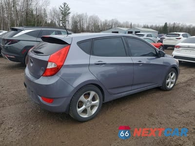 Trzecie zdjęcie samochodu z tyłu: 2017 HYUNDAI ACCENT SE VIN:KMHCT5AE2HU347132 - miniatura