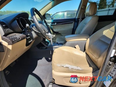 Zdjęcie 7 z 13 samochodu: 2012 KIA SORENTO EX VIN:5XYKUDA61CG265709 - miniatura