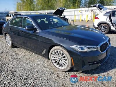 Czwarte zdjęcie samochodu z boku: 2022 BMW 530 XI VIN:WBA13BJ01NCJ00598 - miniatura