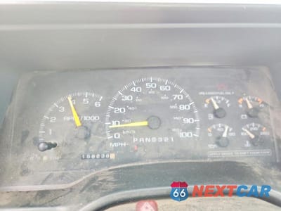 Zdjęcie 9 z 12 samochodu: 1998 GMC SIERRA C1500 VIN:1GTEC14W3WZ537824 - miniatura