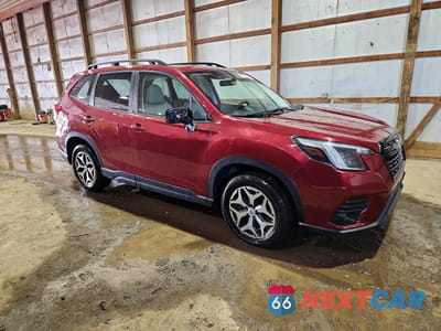 Czwarte zdjęcie samochodu z boku: 2023 SUBARU FORESTER PREMIUM VIN:JF2SKAEC4PH546079 - miniatura