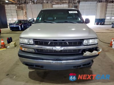Piąte zdjęcie samochodu w środku: 2000 CHEVROLET SILVERADO K1500 VIN:1GCEK14W2YZ262999 - miniatura