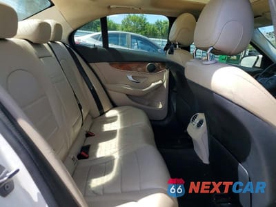 Zdjęcie 10 z 13 samochodu: 2017 MERCEDES-BENZ C 300 VIN:55SWF4JBXHU201125 - miniatura