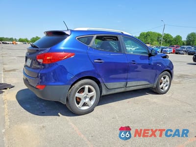 Trzecie zdjęcie samochodu z tyłu: 2011 HYUNDAI TUCSON GLS VIN:KM8JU3AC0BU129124 - miniatura