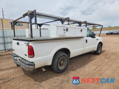 Trzecie zdjęcie samochodu z tyłu: 2004 FORD F250 SUPER DUTY VIN:1FTNF20L44ED86294 - miniatura