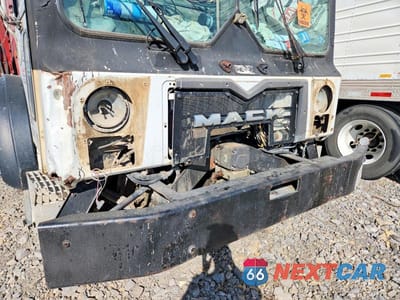 Zdjęcie 9 z 10 samochodu: 2014 MACK MRU600 REFUSE TRUCK VIN:1M2AV04C3EM010852 - miniatura