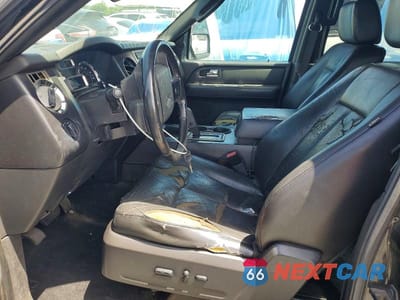 Zdjęcie 7 z 11 samochodu: 2007 FORD EXPEDITION XLT VIN:1FMFU15537LA17789 - miniatura