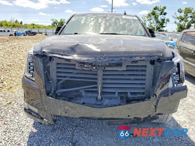 Piąte zdjęcie samochodu w środku: 2018 CADILLAC ESCALADE ESV LUXURY VIN:1GYS4HKJ1JR131740 - miniatura