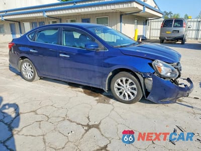 Czwarte zdjęcie samochodu z boku: 2018 NISSAN SENTRA VIN:3N1AB7APXJL637620 - miniatura
