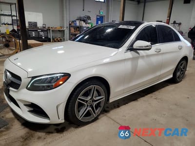 2019 MERCEDES-BENZ C 300 4MATIC 55SWF8EB0KU322285 - główne zdjęcie licytacji z USA - miniatura