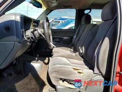 Zdjęcie 7 z 13 samochodu: 2003 CHEVROLET SILVERADO K3500 VIN:1GCJK33163F237274 - miniatura