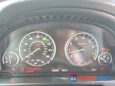 Zdjęcie 9 z 12 samochodu: 2014 BMW X5 SDRIVE35I VIN:5UXKR2C5XE0H31965 - miniatura