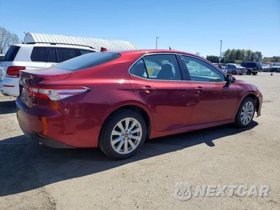 Trzecie zdjęcie samochodu z tyłu: 2020 TOYOTA CAMRY LE VIN:4T1C11AK6LU898631 - miniatura