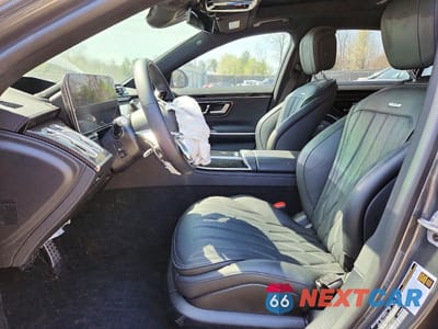 Zdjęcie 7 z 12 samochodu: 2025 MERCEDES-BENZ S 63 E PERFORMANCE VIN:W1K6G8CBXSA313321 - miniatura