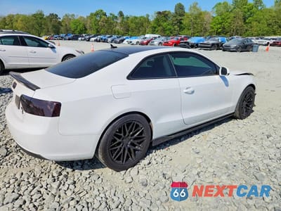 Trzecie zdjęcie samochodu z tyłu: 2013 AUDI A5 PREMIUM VIN:WAUGFAFR5DA061981 - miniatura