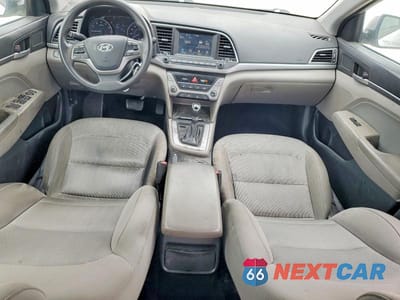 Zdjęcie 8 z 12 samochodu: 2017 HYUNDAI ELANTRA SE VIN:KMHD84LF8HU223968 - miniatura